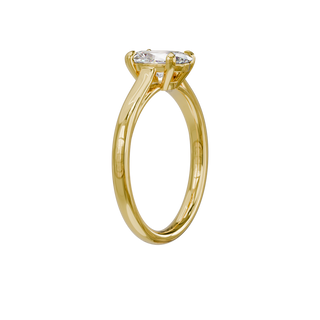 Oval Classique ring, 1-carat lab-grown diamond, recycled 18-carat yellow gold, three-quarter view