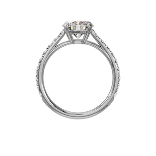 Bague Classique sertie ronde, diamant de synthèse de 1,5 carat, or blanc 18 carats recyclé, vue de face