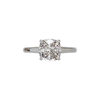 Bague Classique coussin, diamant de synthèse de 3 carats, or blanc 18 carats recyclé, vue de dessus