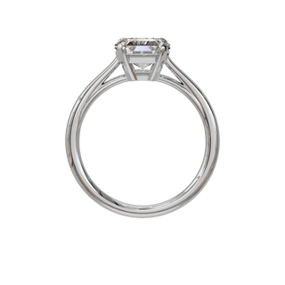 Bague Classique émeraude, diamant de synthèse de 3 carats, or blanc 18 carats recyclé, vue de face