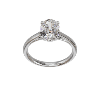 Bague Classique ovale, diamant de synthèse de 2 carats, or blanc 18 carats recyclé, vue de face en plongée