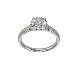 Bague Classique ronde, diamant de synthèse de 1,5 carat, or blanc 18 carats recyclé, vue de face en plongée