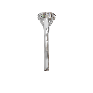 Bague Classique ronde, diamant de synthèse de 1,5 carat, or blanc 18 carats recyclé, vue de profil