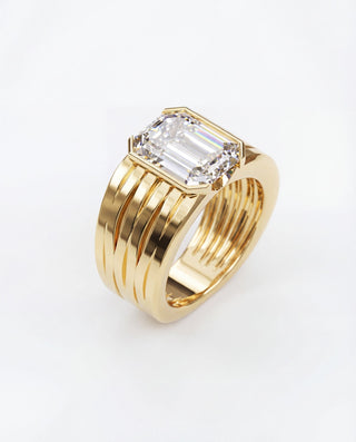 Bague sur mesure Organique Structurée, diamants de laboratoire et or  750/1000